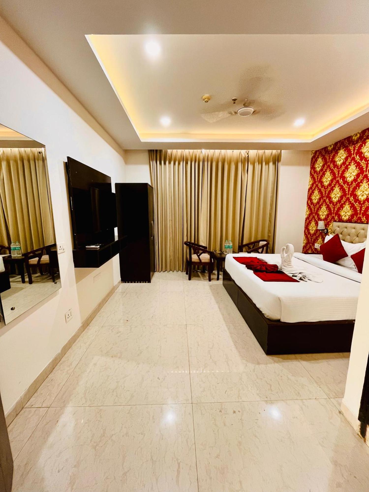 Hotel Northview Park By Lycoris !! Top Rated & Most Awarded Property In Tricity Zirakpur 外观 照片