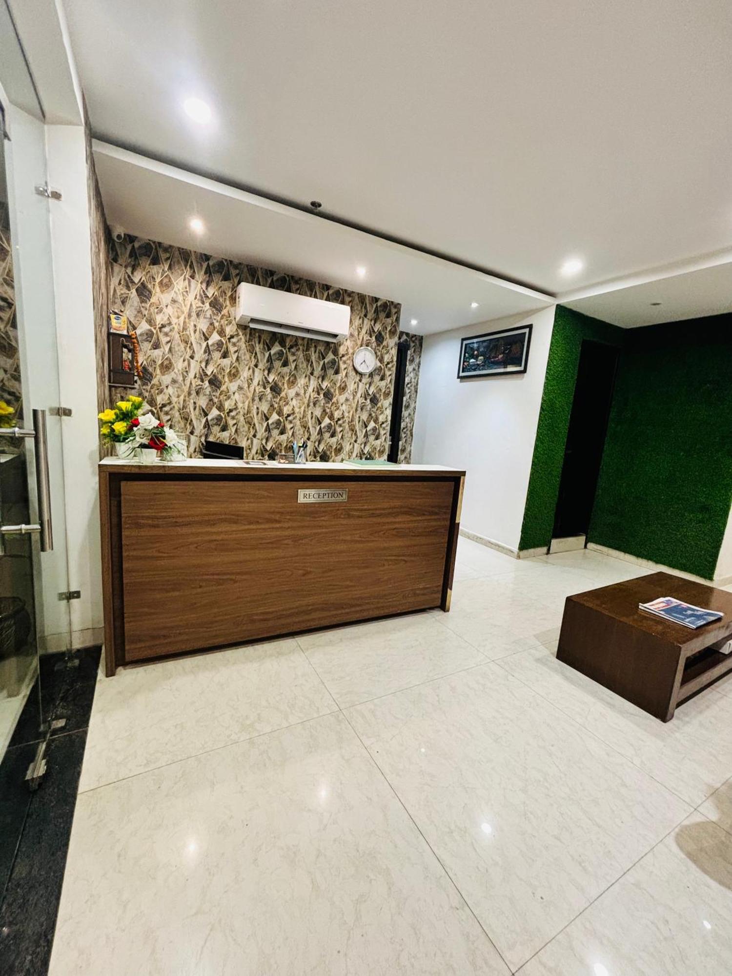 Hotel Northview Park By Lycoris !! Top Rated & Most Awarded Property In Tricity Zirakpur 外观 照片