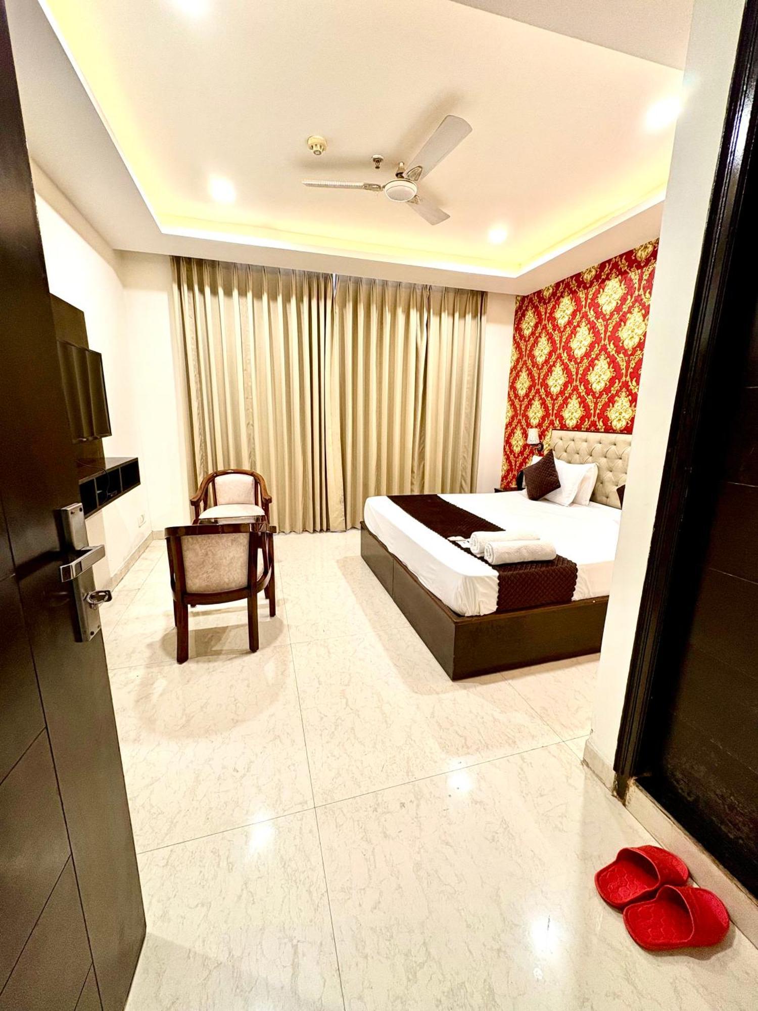Hotel Northview Park By Lycoris !! Top Rated & Most Awarded Property In Tricity Zirakpur 外观 照片